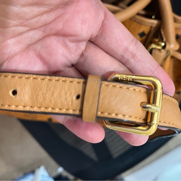 MCM COGNAC VISETOS DRAWSTRING BAG - Picture 6 of 16